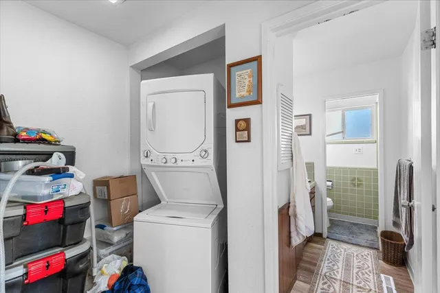 $1,100,000 | 25832 Magnolia Avenue, Escalon, CA 95320