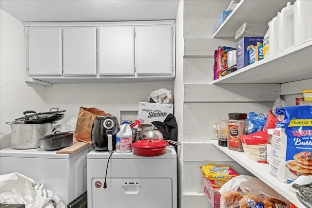 $1,100,000 | 25832 Magnolia Avenue, Escalon, CA 95320