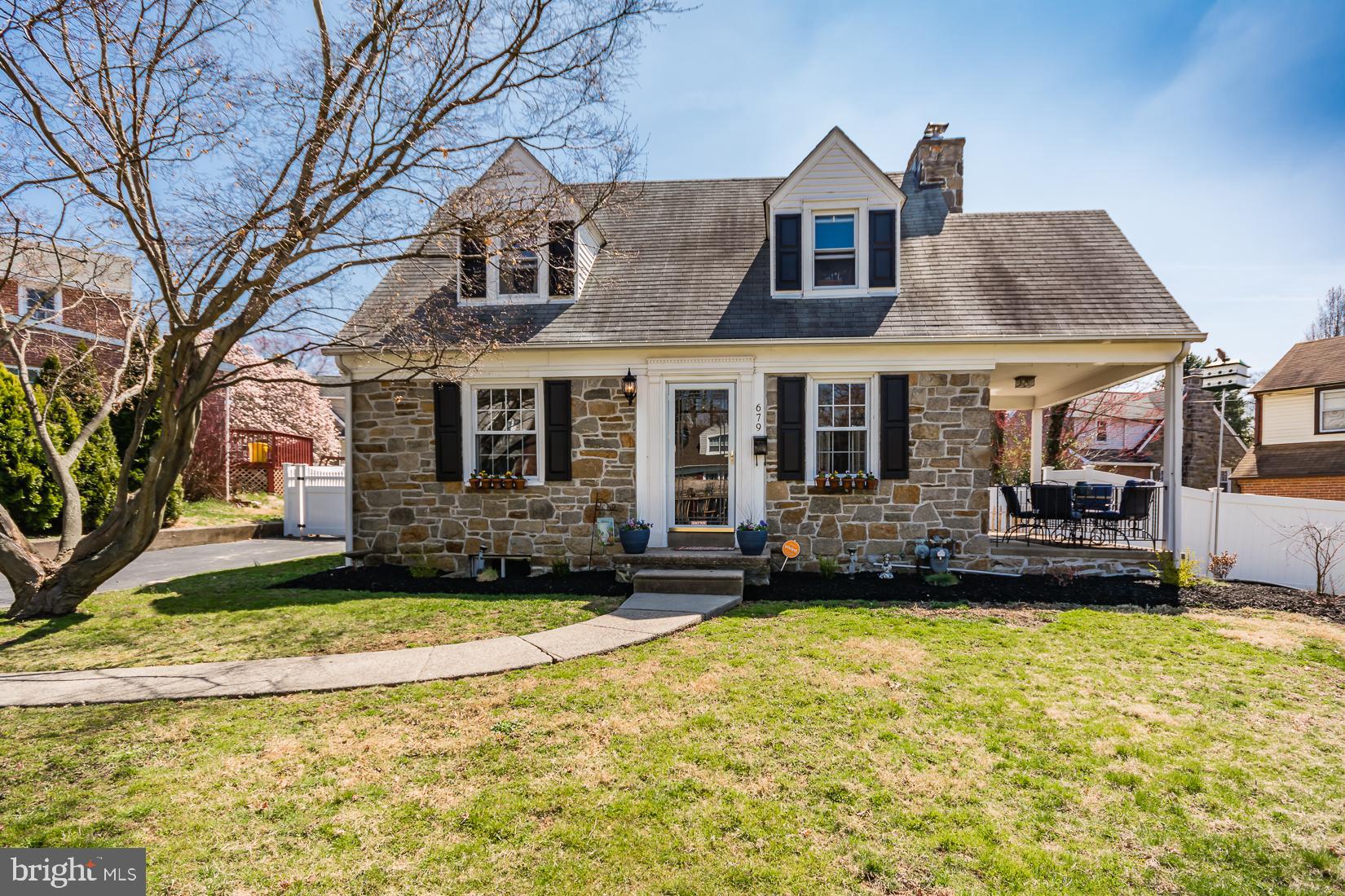 679 Andrew Road Springfield, PA 19064 - Photo 1 of 18
