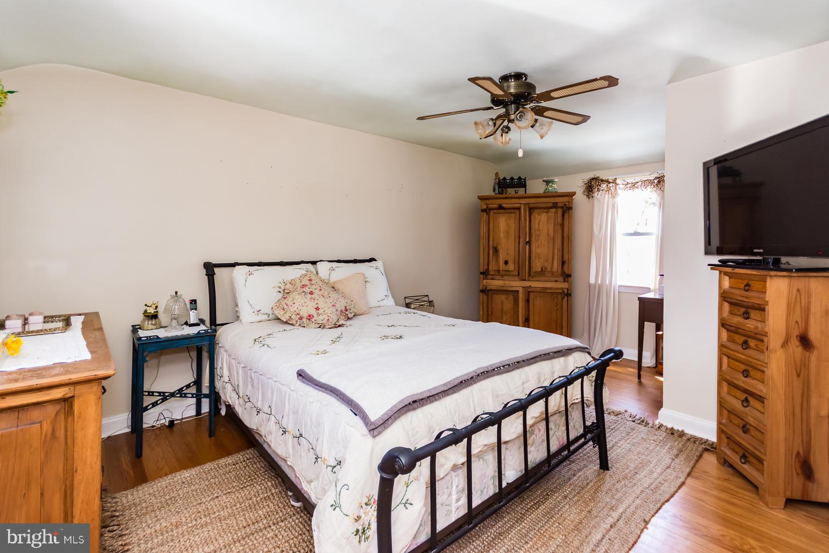 679 Andrew Road Springfield, PA 19064 - Photo 10 of 18 Bedroom
