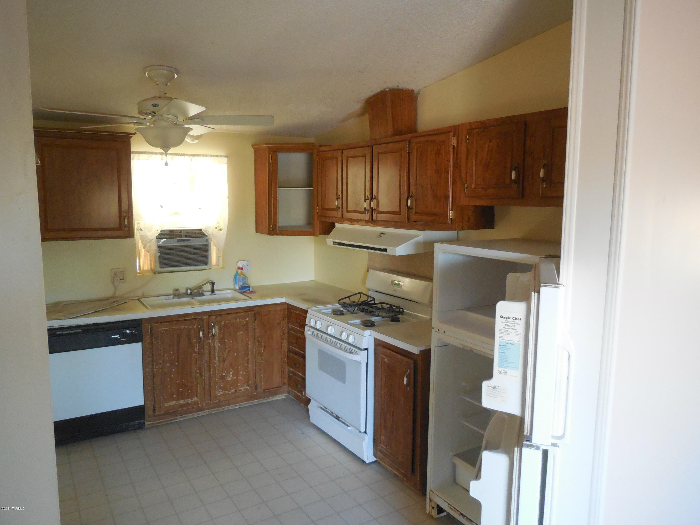 7155 North Gemstone Road Tucson, AZ 85743 - Photo 9 of 28 Gallery Image 9