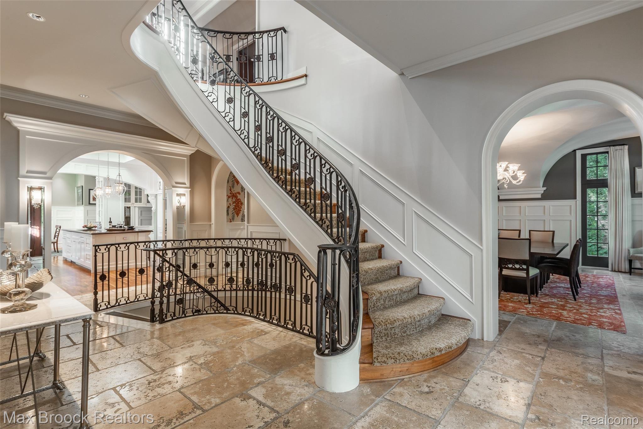 144 Linden Road Birmingham, MI 48009 - Photo 8 of 68 244A8451-HDR.jpg