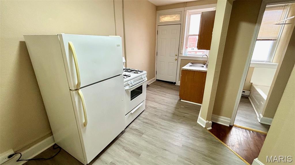 7166 Lyndover Place, Unit F St. Louis, MO 63143 - Photo 3 of 10