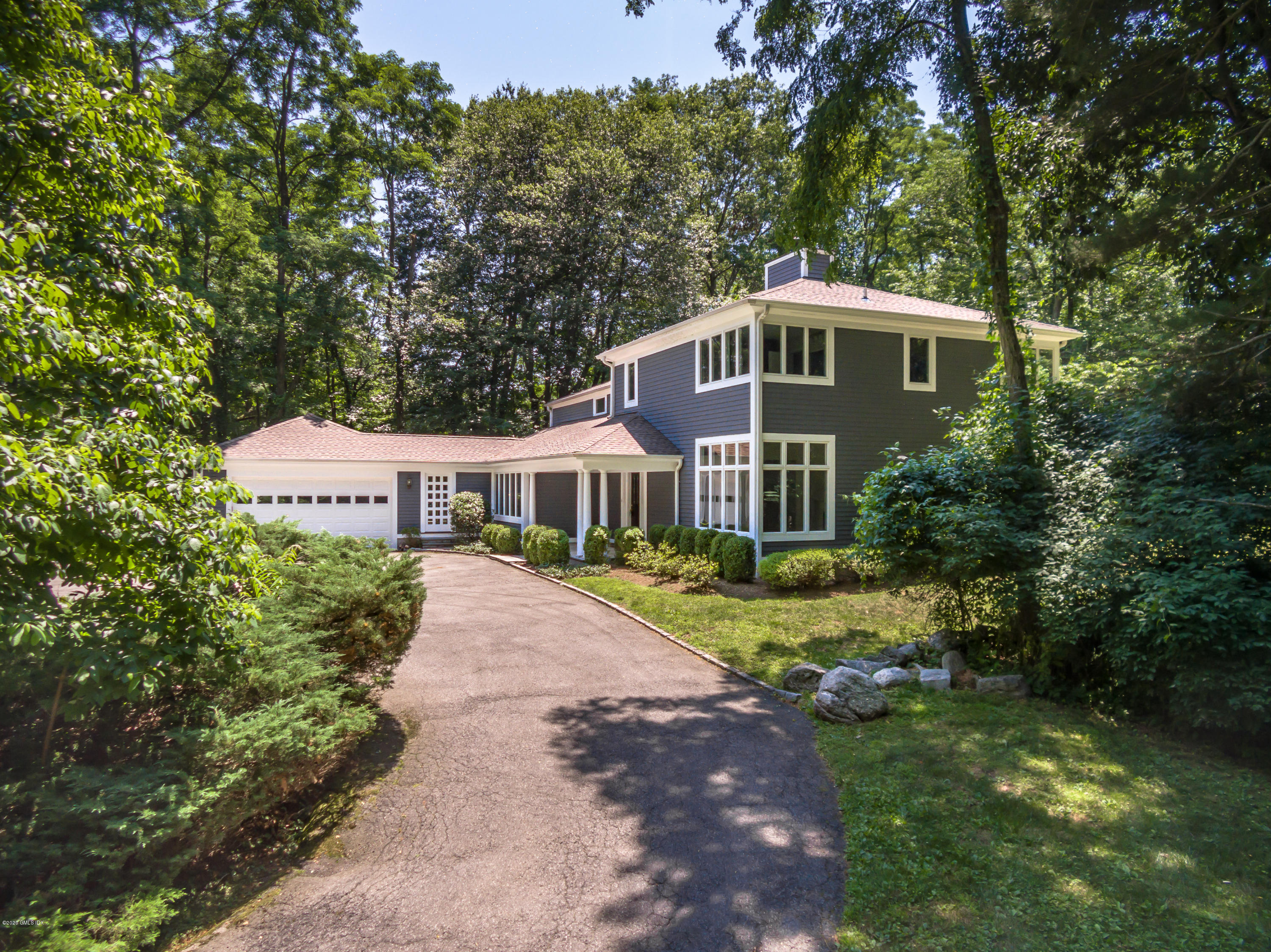 20 Harkim Road Greenwich, CT 06831 - Photo 4 of 29 SR 11