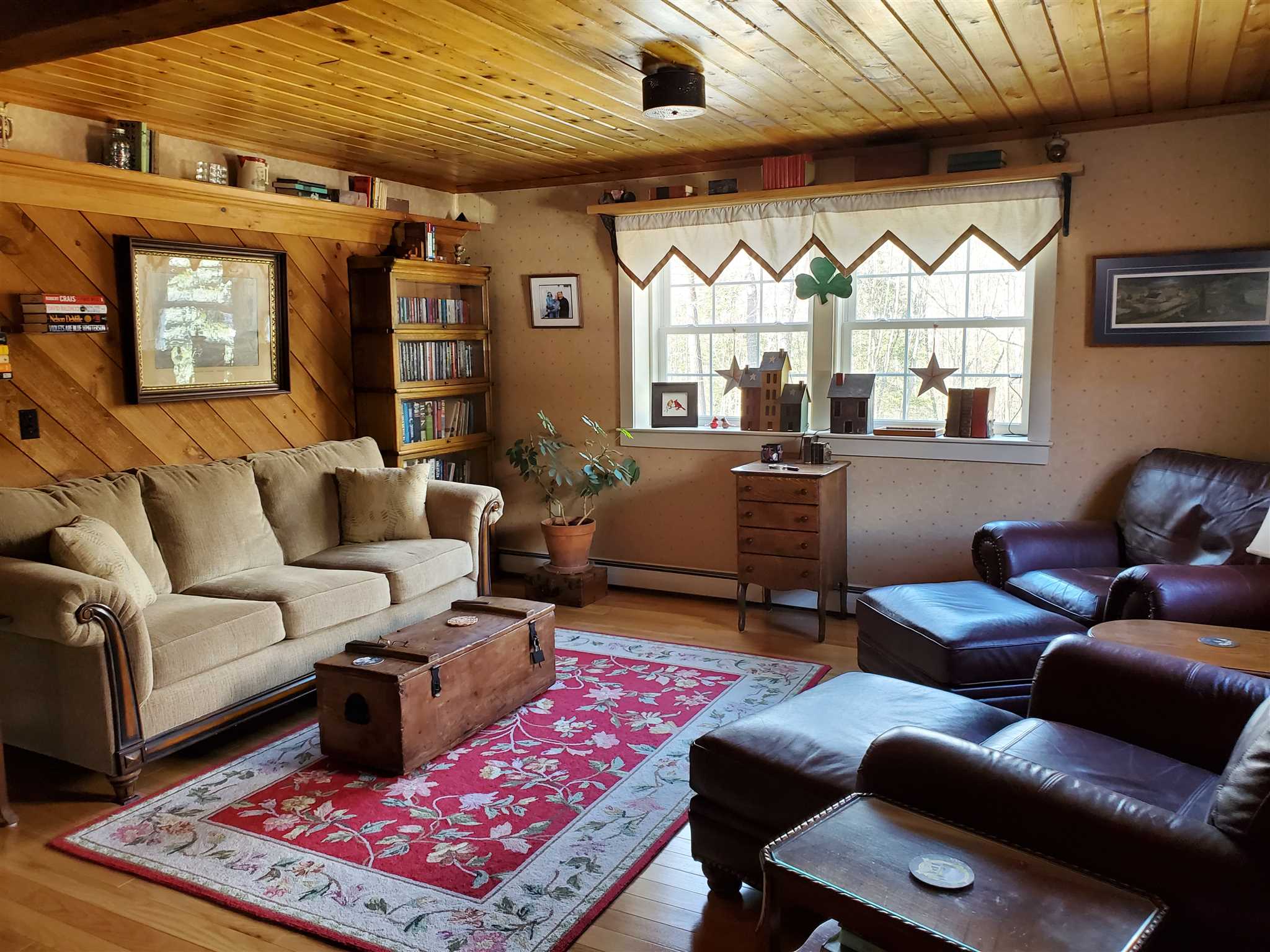 98 Darby Hill Road Rockingham, VT 05101 - Photo 7 of 28