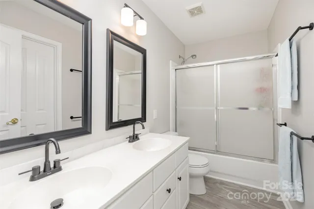 $675,000 | 419 Matthews Estates Road, Matthews, NC 28105