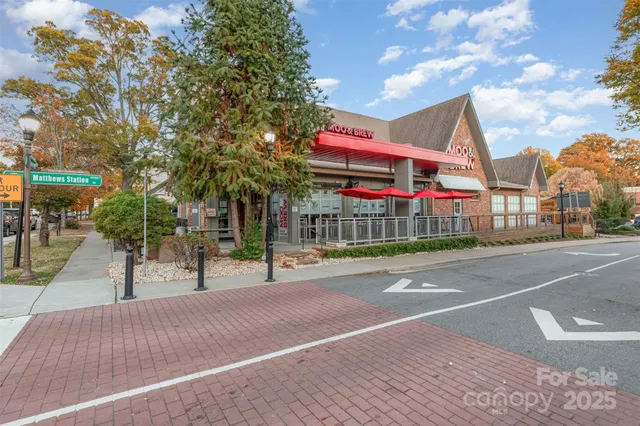 $675,000 | 419 Matthews Estates Road, Matthews, NC 28105