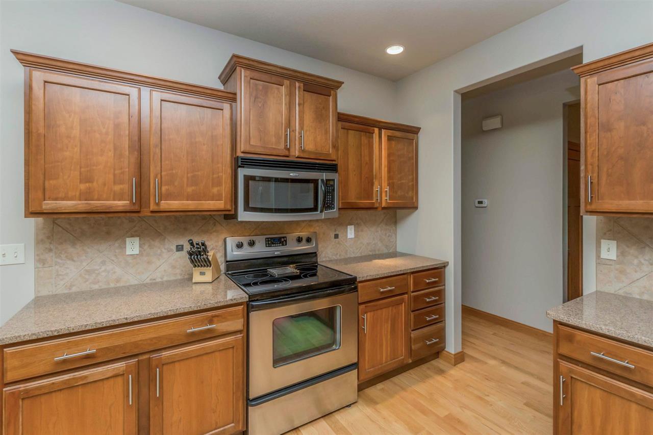 3375 Wild Rose Road Robins, IA 52411 - Photo 9 of 35 Gallery Image 9
