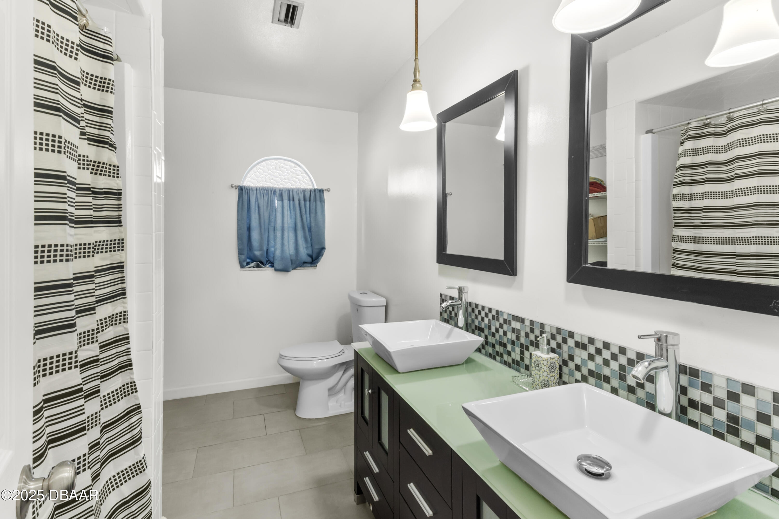 1870 Air Park Road Edgewater, FL 32141 - Photo 20 of 39 Shared Bathroom