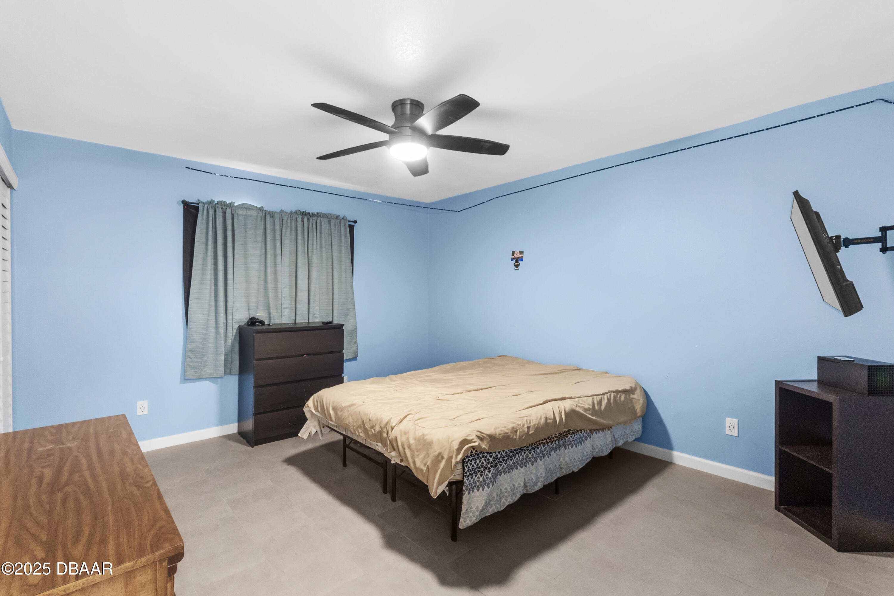 1870 Air Park Road Edgewater, FL 32141 - Photo 22 of 39 Bedroom