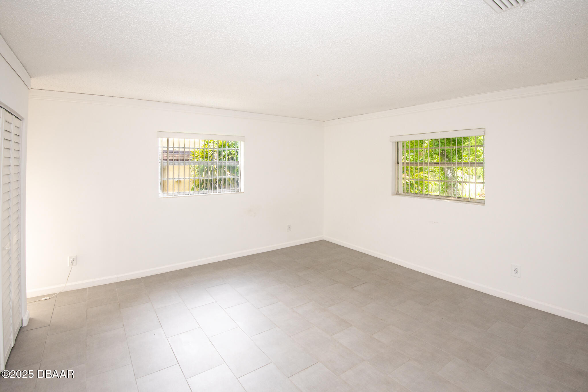 1870 Air Park Road Edgewater, FL 32141 - Photo 24 of 39 In Law Suite