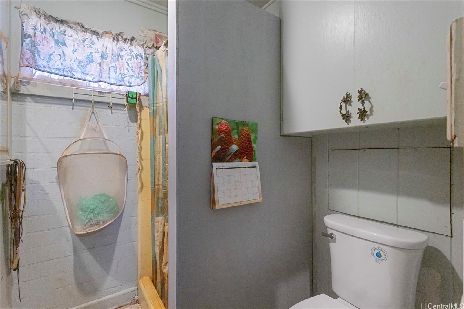 1238 Molehu Drive Honolulu, HI 96818 - Photo 19 of 25