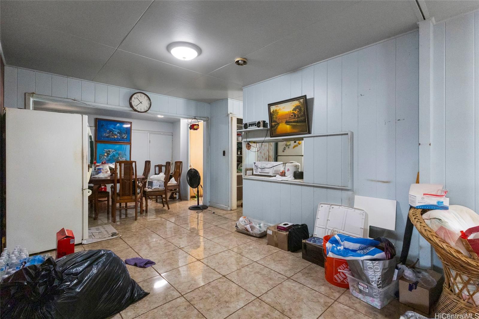 1238 Molehu Drive Honolulu, HI 96818 - Photo 8 of 25 a living room with furniture and a wooden floor