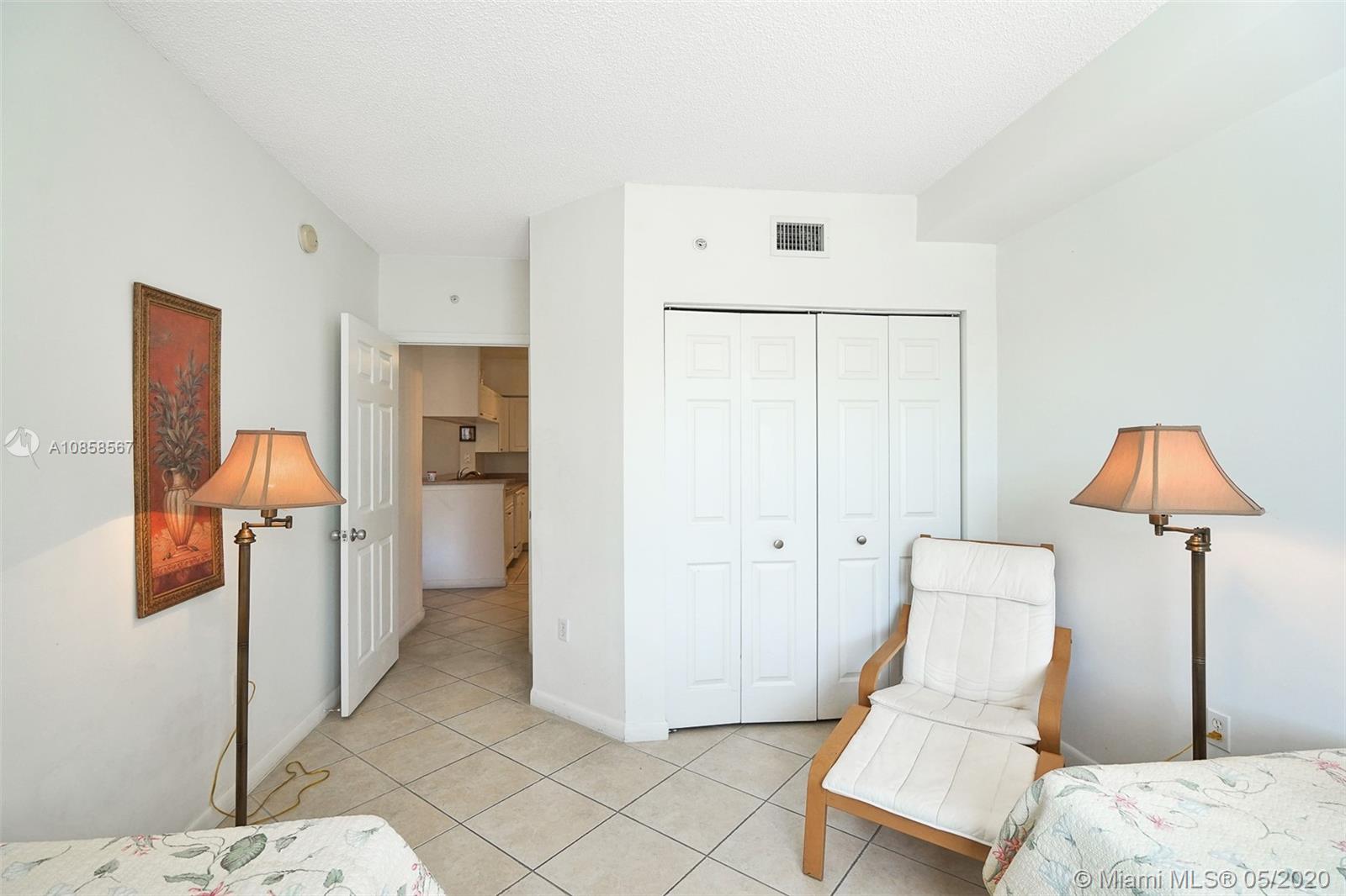 17145 North Bay Road, Unit 4510 Sunny Isles Beach, FL 33160 - Photo 16 of 33