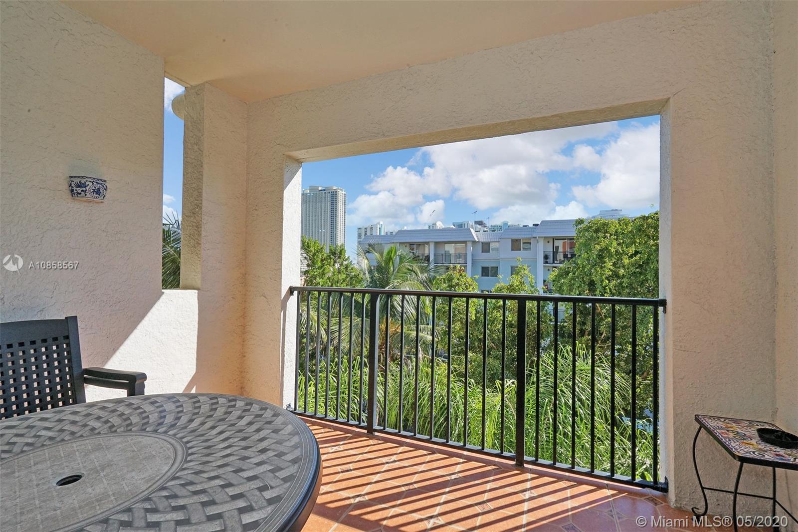 17145 North Bay Road, Unit 4510 Sunny Isles Beach, FL 33160 - Photo 23 of 33