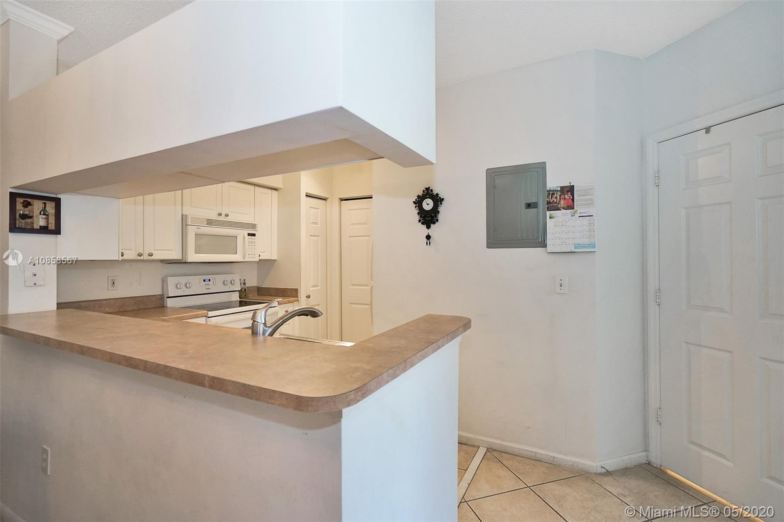 17145 North Bay Road, Unit 4510 Sunny Isles Beach, FL 33160 - Photo 10 of 33