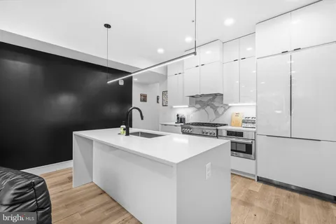 $975,000 | 1729 T Street Northwest, Unit 3, Washington, DC 20009