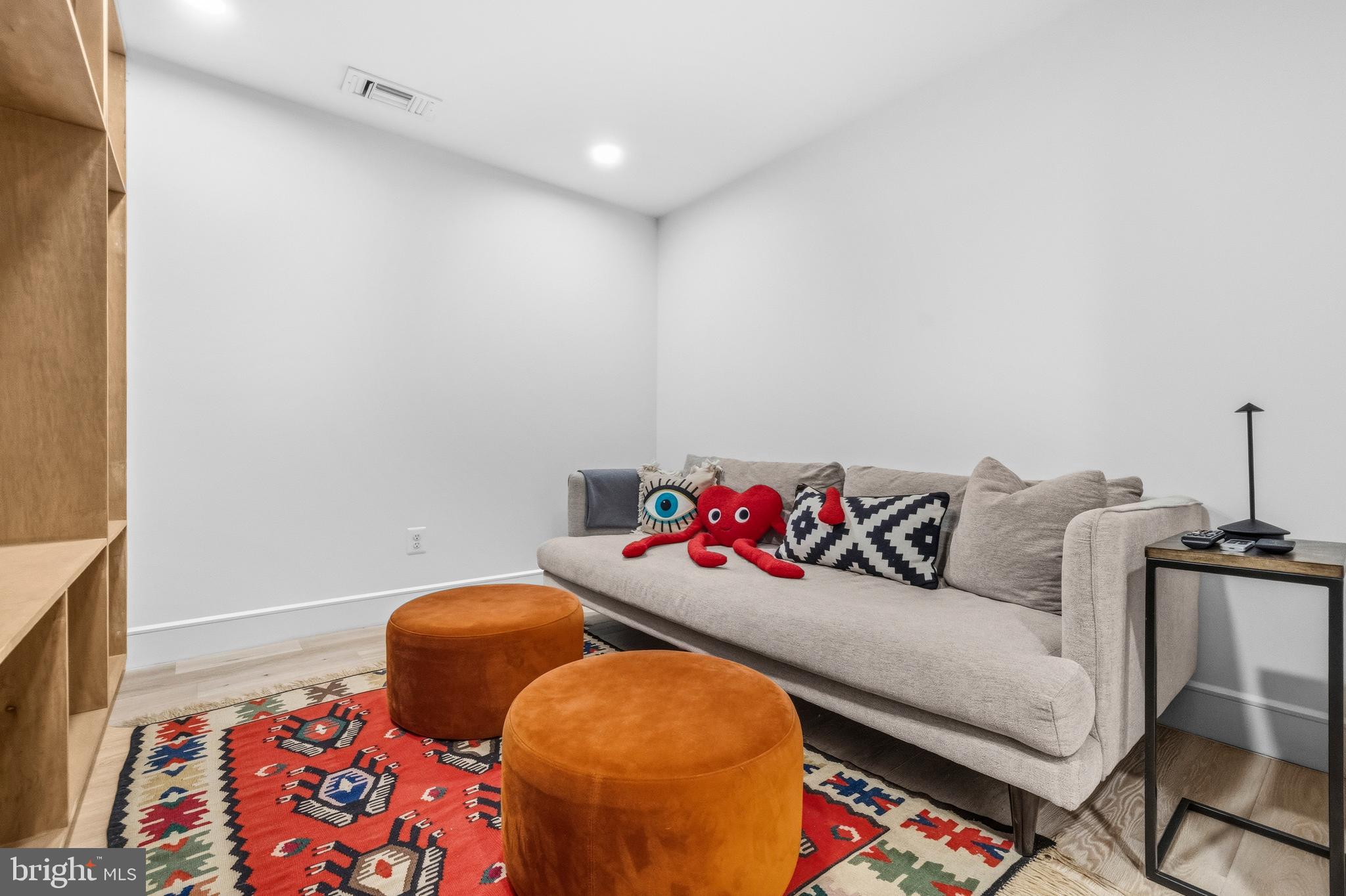 1729 T Street Northwest, Unit 3 Washington, DC 20009 - Photo 26 of 39