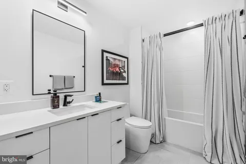 $975,000 | 1729 T Street Northwest, Unit 3, Washington, DC 20009