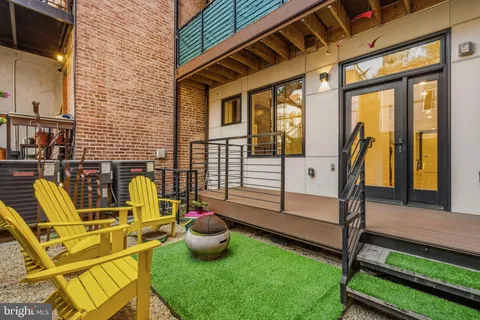 $975,000 | 1729 T Street Northwest, Unit 3, Washington, DC 20009