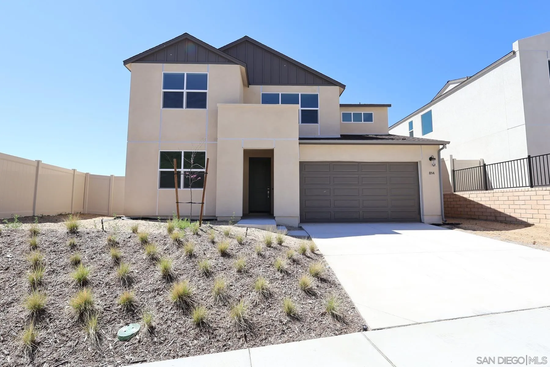 814 Meadowood Street Fallbrook, CA 92028 - Photo 2 of 2