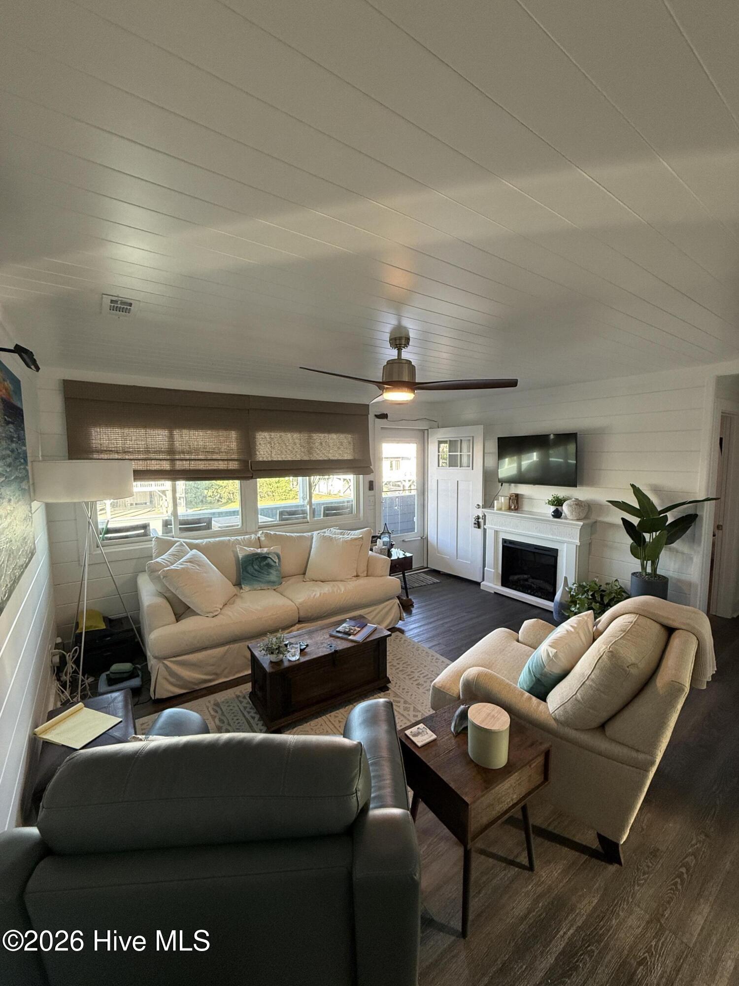 420 1st Street, Unit 2B Sunset Beach, NC 28468 - Photo 4 of 42