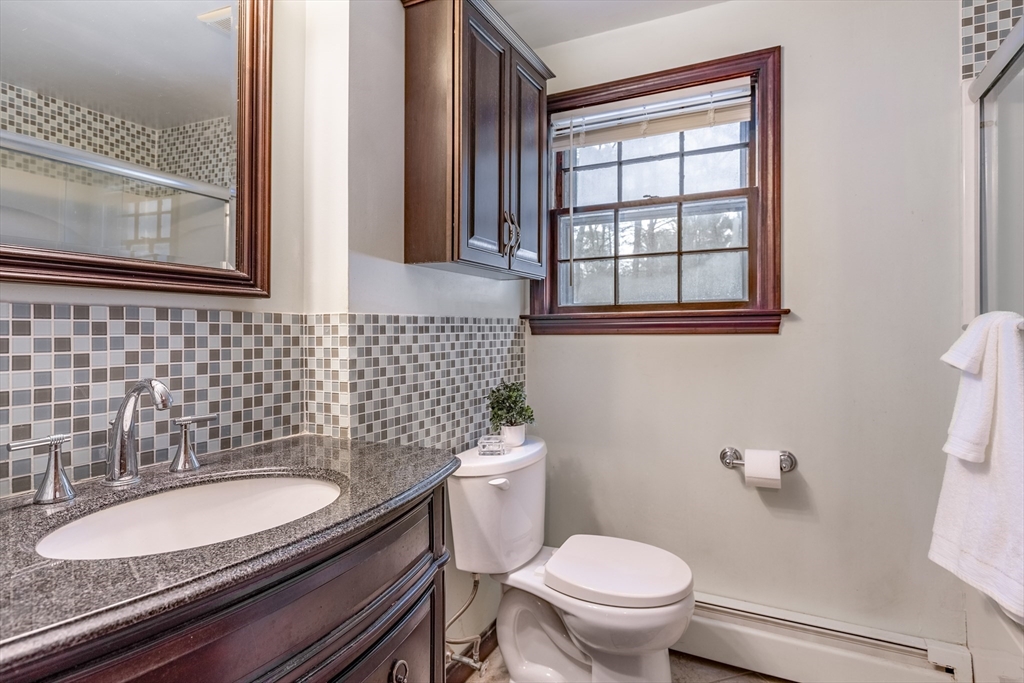 28 Cathy Road Chelmsford, MA 01824 - Photo 26 of 33 Gallery Image 26