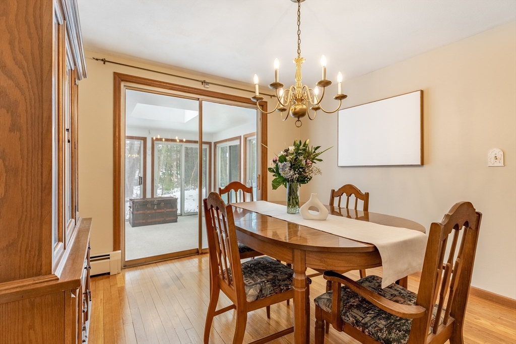 28 Cathy Road Chelmsford, MA 01824 - Photo 10 of 33 Gallery Image 10
