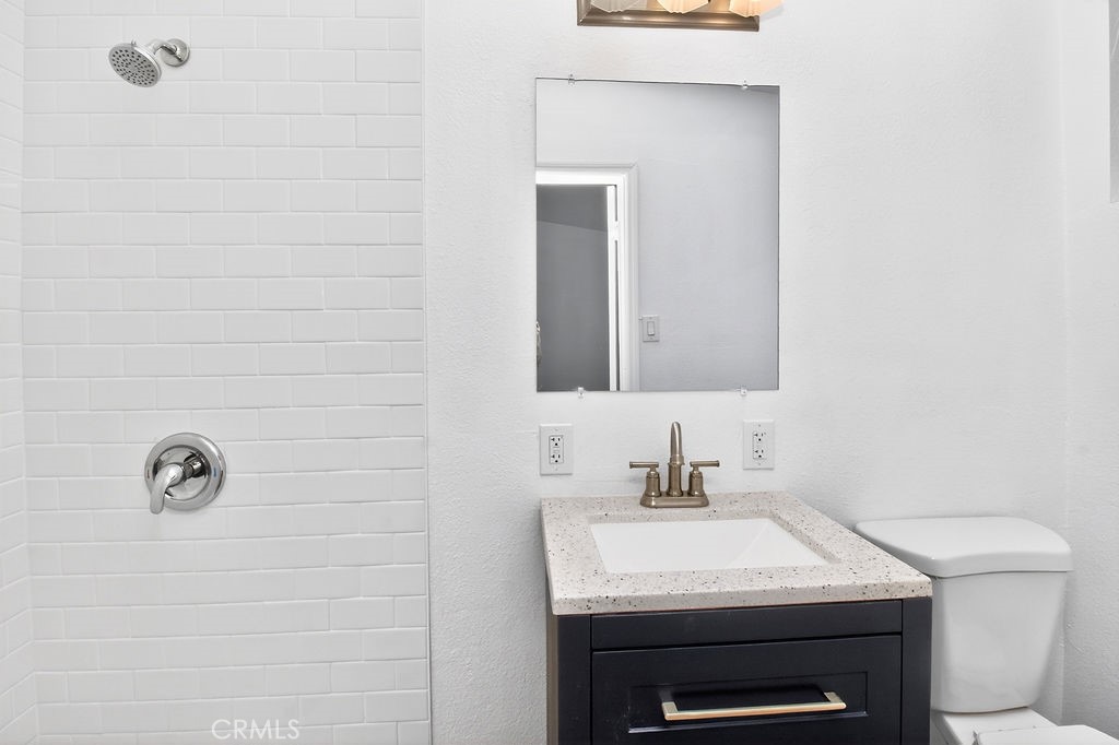 21015 Rio Vista Needles, CA 92363 - Photo 27 of 38