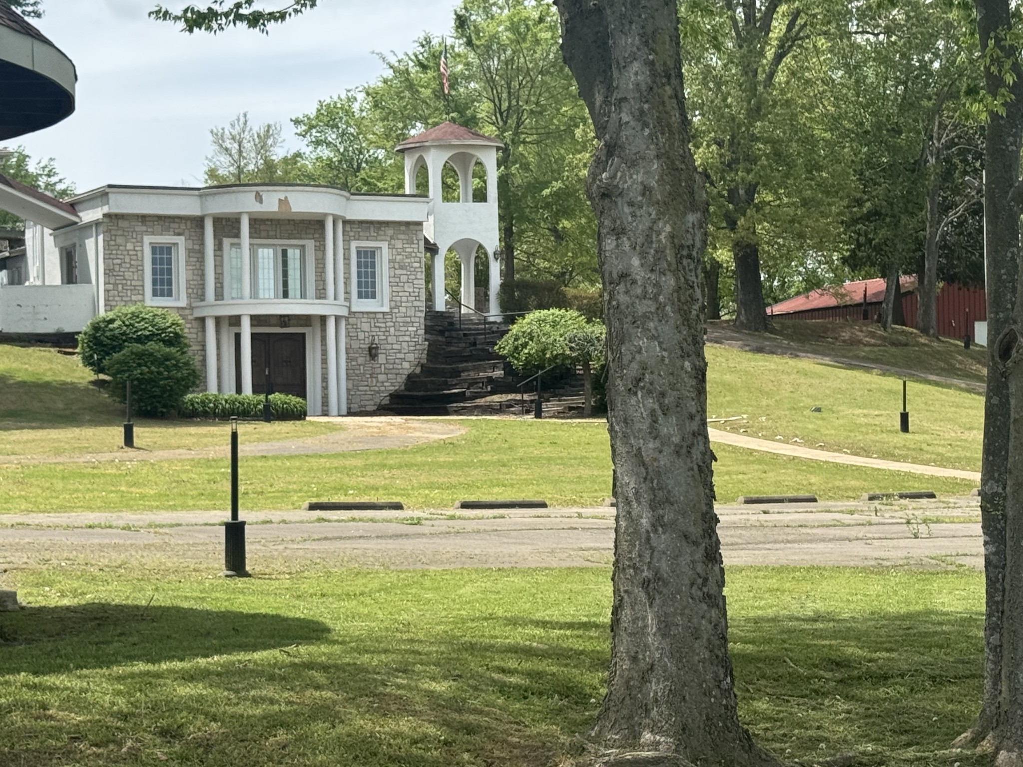 2982 Harvey Bowden Road Springville, TN 38256 - Photo 45 of 48 a view of a fountain in front of a house with a yard