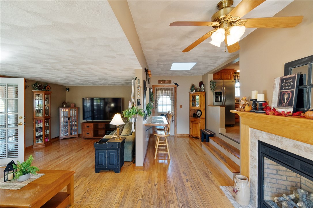 44 Ralston Street Warwick, RI 02888 - Photo 11 of 35