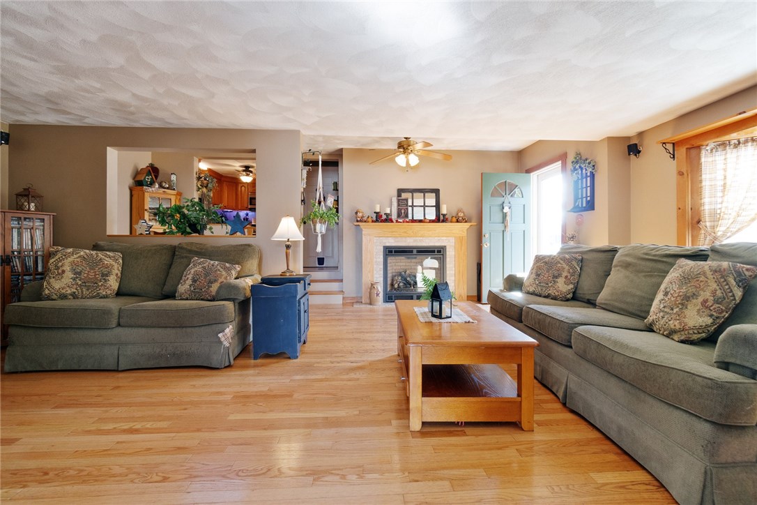 44 Ralston Street Warwick, RI 02888 - Photo 17 of 35