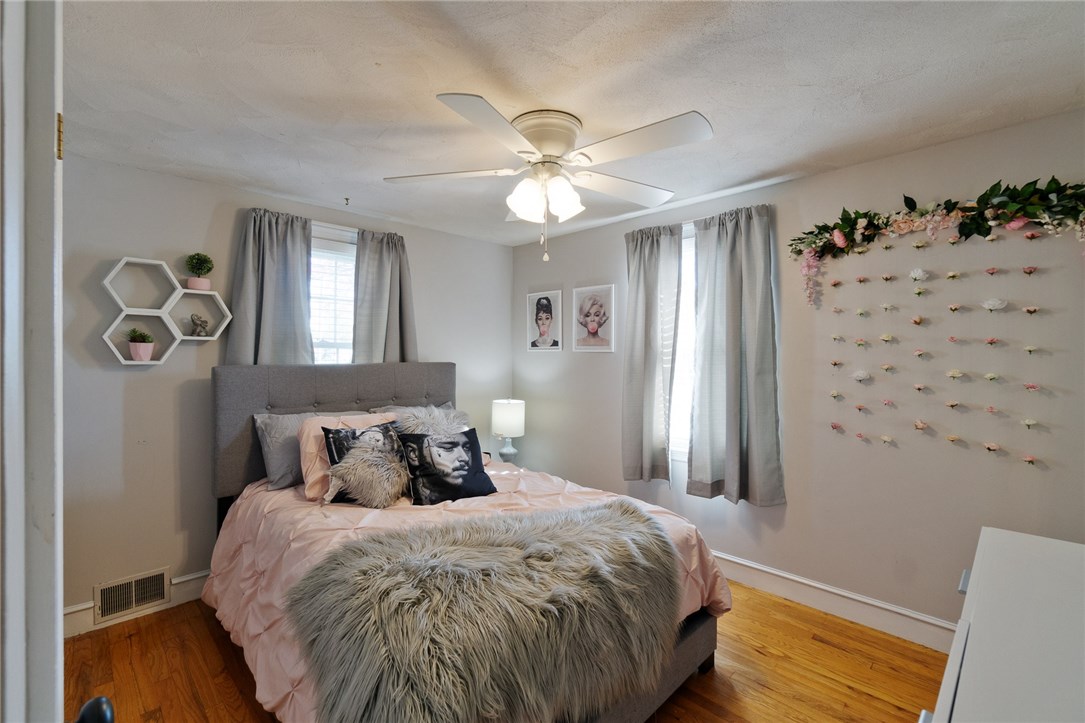 44 Ralston Street Warwick, RI 02888 - Photo 18 of 35