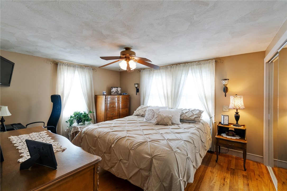 44 Ralston Street Warwick, RI 02888 - Photo 21 of 35