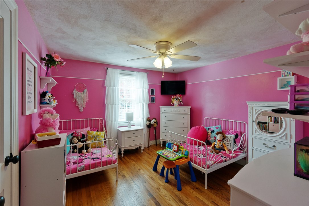 44 Ralston Street Warwick, RI 02888 - Photo 26 of 35