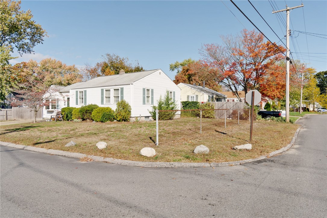 44 Ralston Street Warwick, RI 02888 - Photo 34 of 35