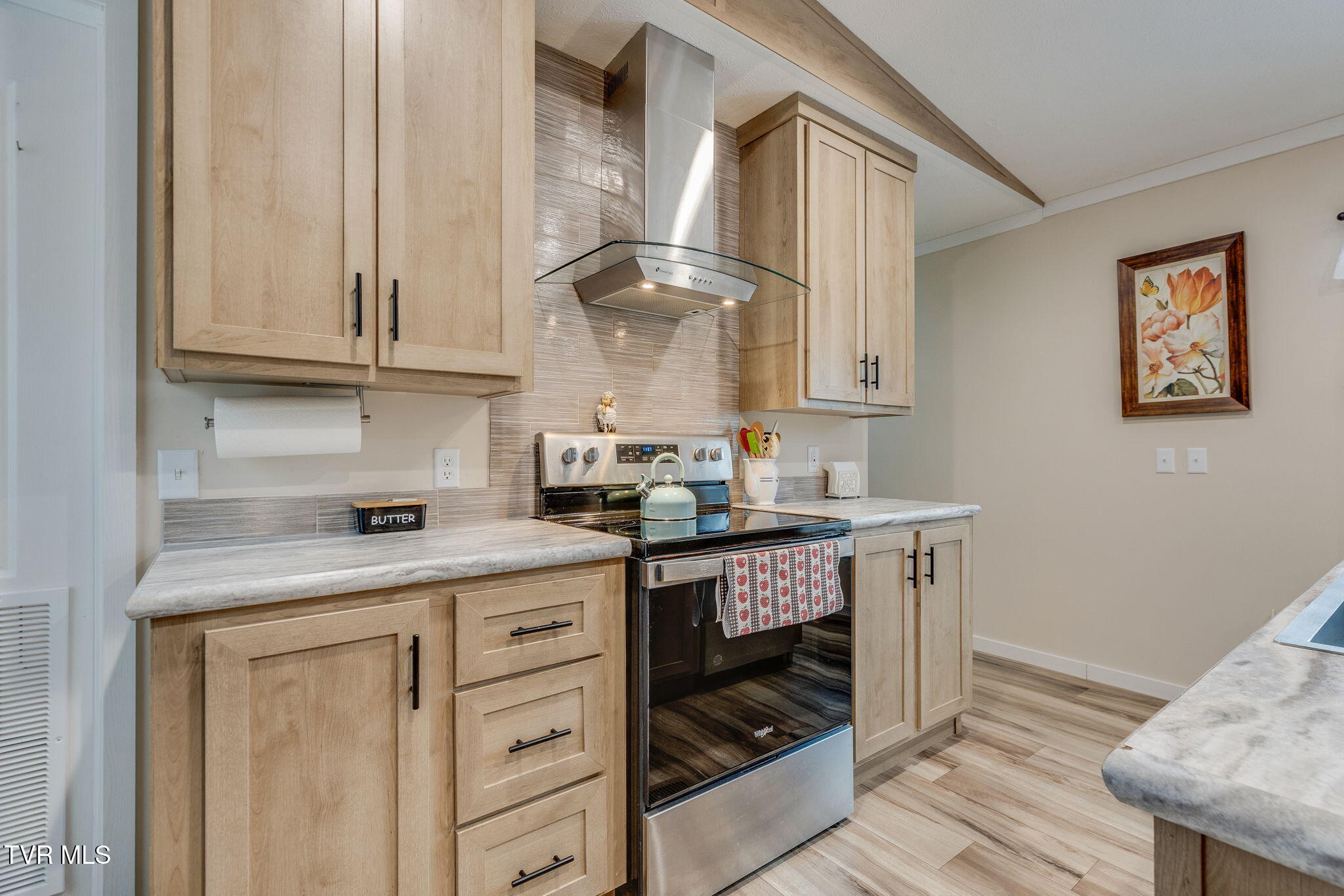 2215 Little Valley Road Kingsport, TN 37660 - Photo 10 of 31 010