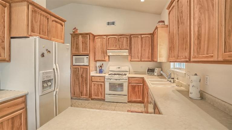 925 Ridgeview Drive Eagle Point, OR 97524 - Photo 16 of 35 Additional Photo