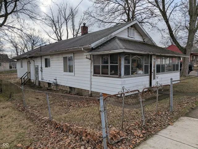 $24,900 | 303 East 31st Street, Anderson, IN 46016