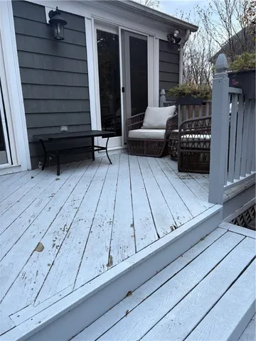 $539,000 | 42 Pelham Parkway, North Providence, RI 02911