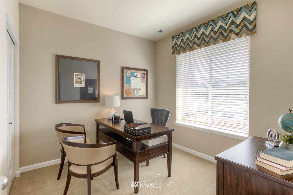 13747 174th Avenue Southeast, Unit 17 Renton, WA 98059 - Photo 15 of 25 Gallery Image 15