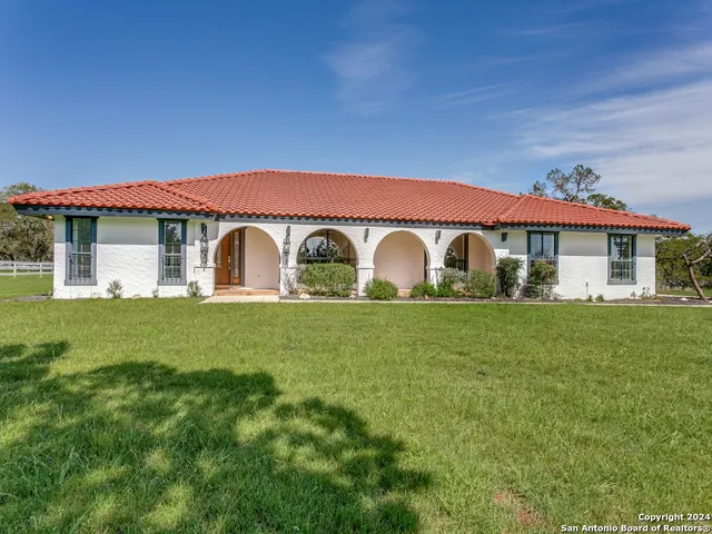 $3,800 | 25334 Bormann Drive, New Braunfels, TX 78132