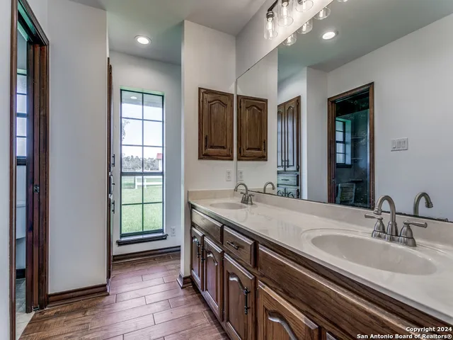 $3,800 | 25334 Bormann Drive, New Braunfels, TX 78132