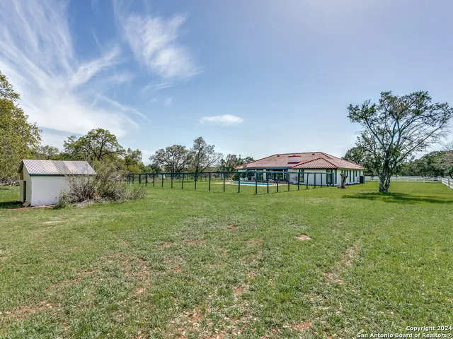 $3,800 | 25334 Bormann Drive, New Braunfels, TX 78132