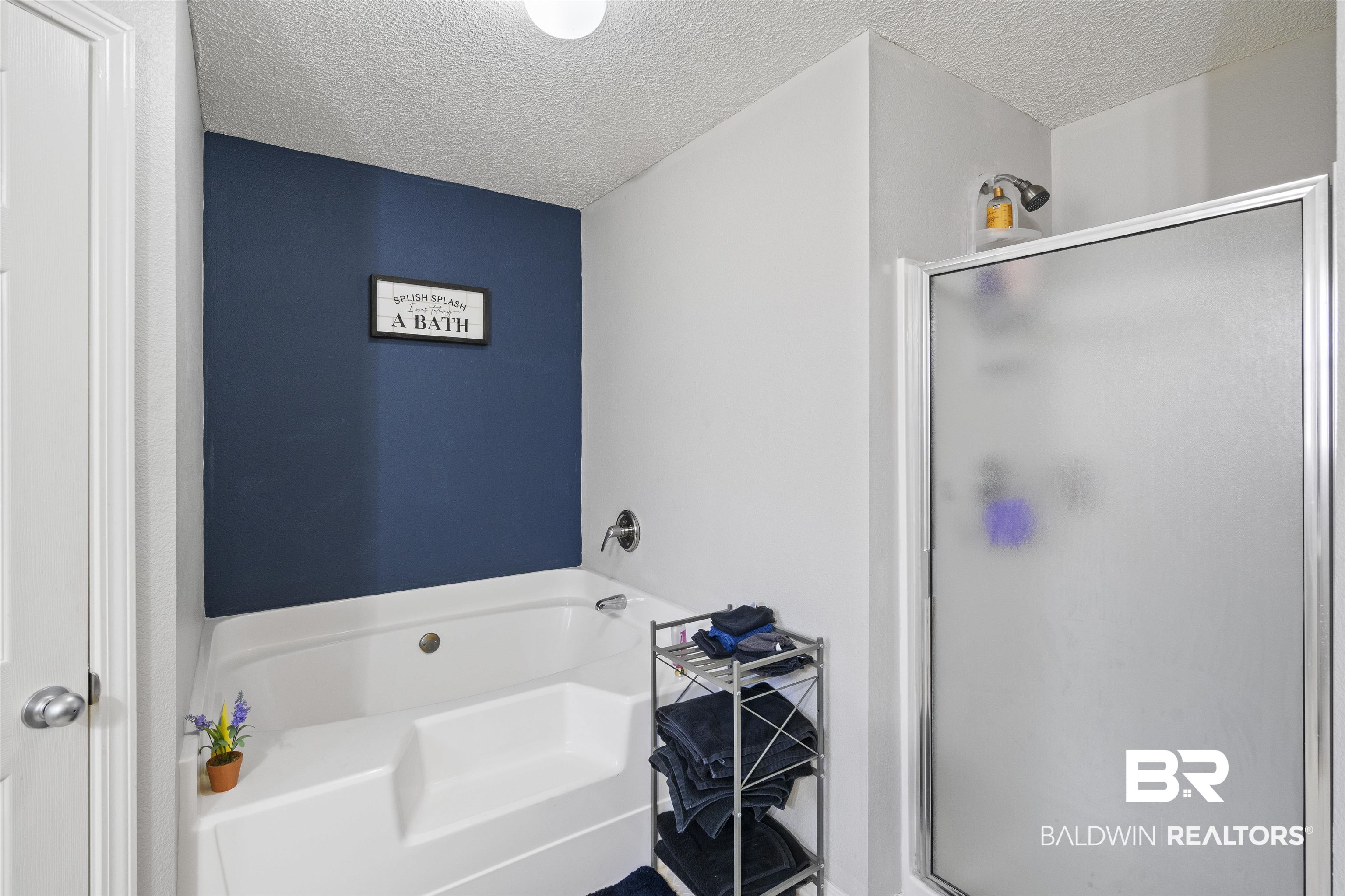 30621 Pinyon Drive Daphne, AL 36527 - Photo 20 of 41 Garden Tub and seperate s