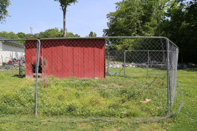 25 Sykes Road Hickman, TN 38567 - Photo 19 of 20 Shed remains with property.