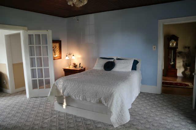 25 Sykes Road Hickman, TN 38567 - Photo 5 of 20 Master bedroom is located on the main floor and includes......