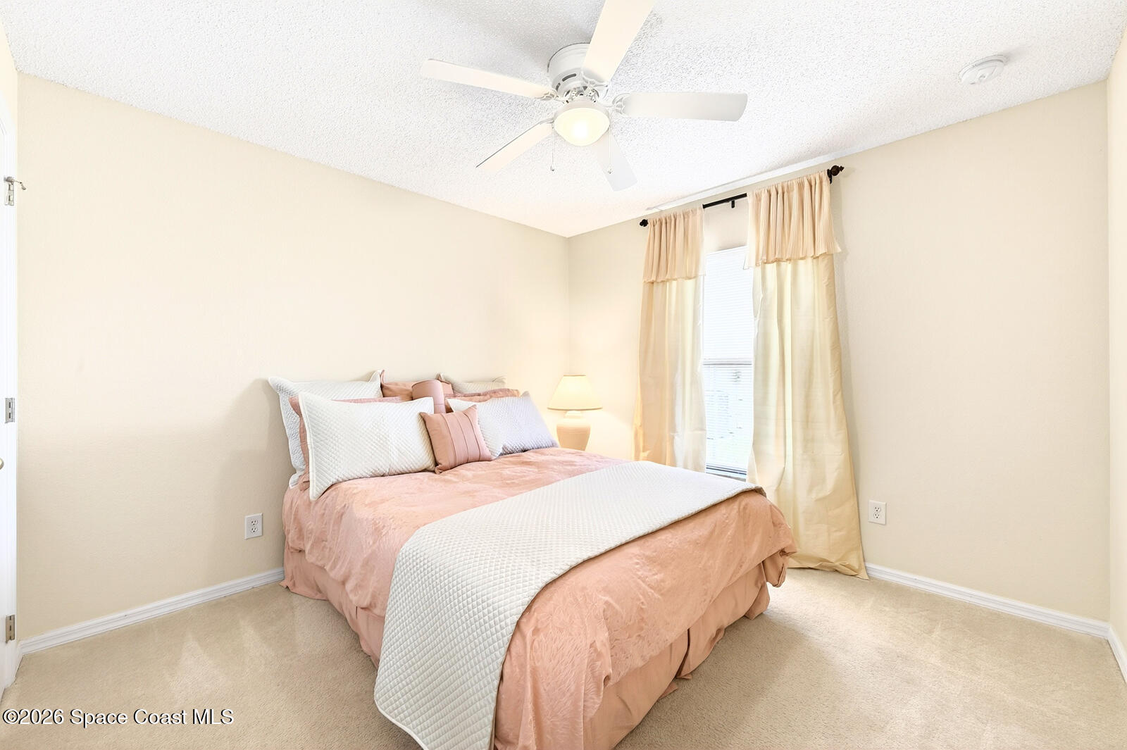 416 Lakeview Road Poinciana, FL 34759 - Photo 12 of 41 DSC_0970