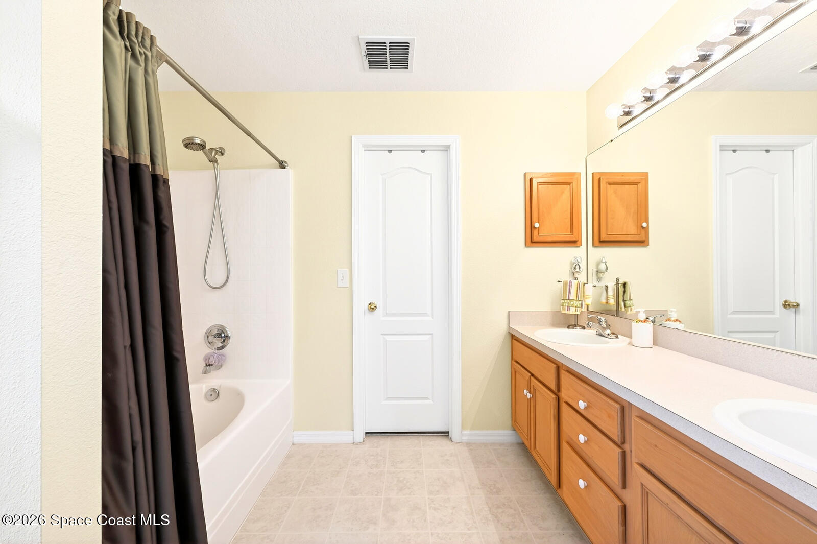 416 Lakeview Road Poinciana, FL 34759 - Photo 33 of 41 DSC_0938