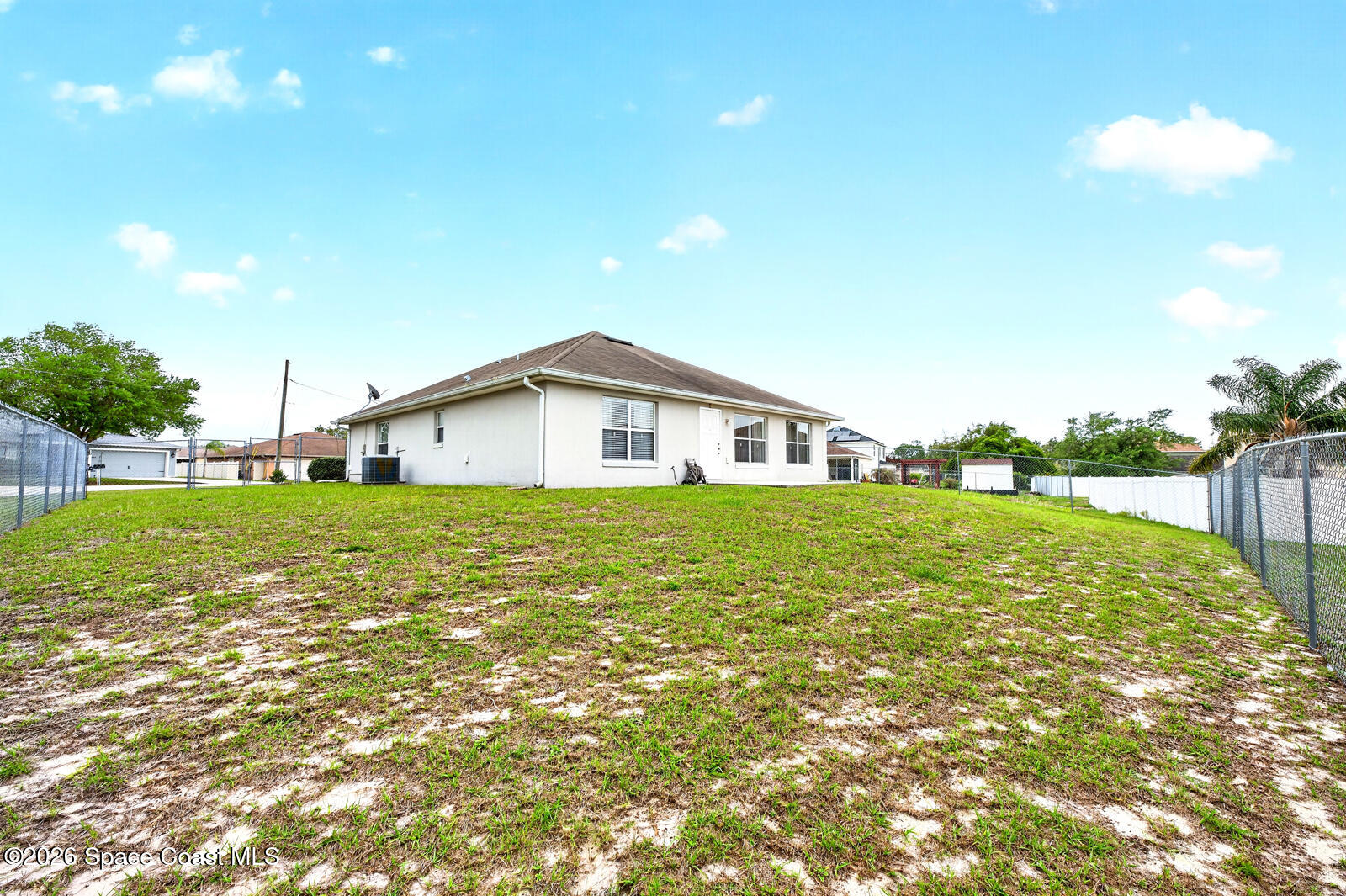 416 Lakeview Road Poinciana, FL 34759 - Photo 36 of 41 DSC_0827